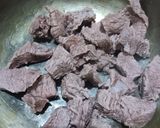 Foto langkah ke 1 dari resep Semur Daging Kentang.