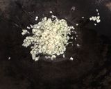 รูปขั้นตอนการทำที่ 3 ของ ข้าวผัดไข่ปู