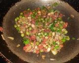 A picture of step 4 of Vegetable upma.