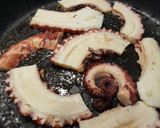 Foto del paso 2 de la receta: Pulpo a la plancha