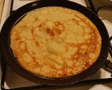 Une image de l'étape 2 de Crêpes Sucrées.