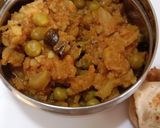 A picture of step 5 of Cauliflower peas masala.