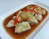 Foto langkah ke 4 dari resep Steam Patin/Dori Saus Hongkong.