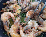 Foto del paso 5 de la receta: Langostinos al ajillo en el horno 🦐