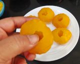 A picture of step 4 of Pani Puri.