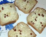 ক্রাঞ্চি গার্লিক ব্রেড টোস্ট (Cheesy Garlic Bread toast recipe in Bengali) রেসিপি ধাপ - 3 ছবি