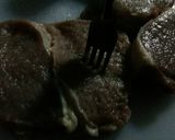 รูปขั้นตอนการทำที่ 1 ของ หมูหมักน้ำผึ้งพริกไทยดำ