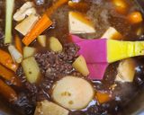 Foto langkah ke 6 dari resep Semur bebola daging,telor,kentang,dan wortel.