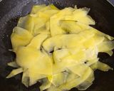 Foto langkah ke 4 dari resep Potato Omelette.
