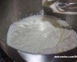 Foto del paso 2 de la receta: Helado de yogurt, arándanos y Oreo sin heladera