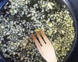 Foto del paso 3 de la receta Champiñones y ajetes con huevo poché
