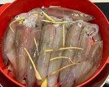 Hình bước làm 2 của món Mực Hấp Cuốn Bánh Tráng
