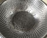 A picture of step 12 of Dajjad khubus pilaf without oven.