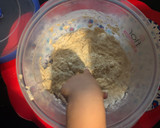 Foto del paso 2 de la receta: Pan integral crujiente con semillas