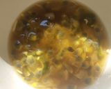 รูปขั้นตอนการทำที่ 2 ของ Iced #UglyFruit Tea ชาผลไม้แช่แข็ง + Honey Fermented Fruit Syrup