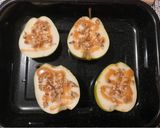 A picture of step 2 of Baked pear with honey.