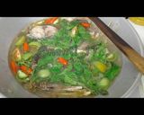 Foto langkah ke 6 dari resep Sup Bening Ikan Tongkol Asam Pedas.
