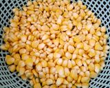 Hình bước làm 1 của món Xôi bắp mỹ