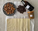 Foto del passaggio 2 della ricetta Dolci intrecci