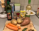 Foto del paso 1 de la receta: Guarnición de patatas, batatas y zanahorias al horno