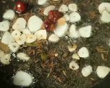 A picture of step 5 of Panchmeli Daal.