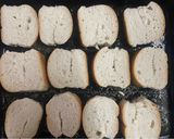 Foto del paso 2 de la receta: Crutones con Orégano