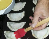 Foto del paso 4 de la receta: Empanadas de carne cortada a cuchillo