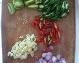 Foto langkah ke 2 dari resep Tumis cumi pete.