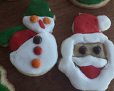 Foto del paso 6 de la receta: Galletitas navideñas forradas 🎄💕