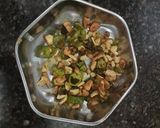 Potato garlic roti रेसिपी चरण 1 फोटो