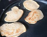 A picture of step 7 of Eggless pancakes.