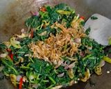 Foto langkah ke 3 dari resep Tumis bayam Teri.