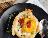 A picture of step 1 of Egg and bread baked cups.