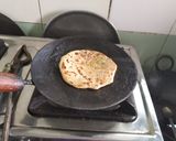કેળા ચીઝ પરાઠા(kela cheese parotha recipe in gujarati) રેસીપી સ્ટેપ4ફોટો