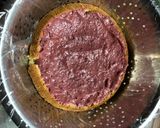 Cseresznyekrémes focilabda torta recept fázis 3 fotója