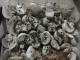 Cerdo horneado con champiñones