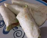 A picture of step 3 of Mini Fish Burritos.