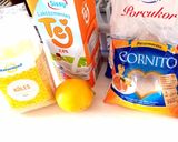 Hamis túrógombóc kölesből, áfonya dzsemmes tejföllel. Gm, lm recept fázis 1 fotója