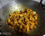 A picture of step 11 of Aloo Jeera.