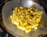 A picture of step 5 of Chawal ka fara (famous chhattisgadhi dish).