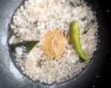 A picture of step 5 of Gobhi nu shak.