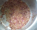 A picture of step 2 of Minced Meat n Egg#Theme Challenge.