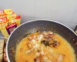 Foto langkah ke 3 dari resep Ayam Kecombrang Masak kecap.