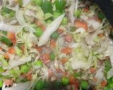 হট এন্ড সাওয়ার চিকেন স্যুপ(hot and sour chicken soup recipe in bengali) রেসিপি ধাপ - 6 ছবি