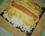 Foto langkah ke 4 dari resep Sushi roll.