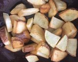 Foto del paso 2 de la receta: Acelga a la crema con papitas fritas