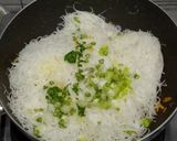 Foto langkah ke 3 dari resep Bihun Isian Risol Kampung Dan Pastel.