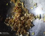 शिरखुरमा/शेवयी खीर (sheer khurma kheer recipe in marathi) रेसिपी स्टेप 1 फोटो 