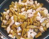 Foto del paso 2 de la receta: Pollo al limón con judías