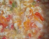 Foto del paso 4 de la receta: Salteadito de fideos con verduras 🥕🍅🍜